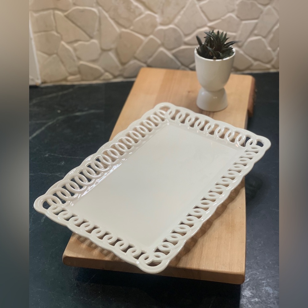 SKYE MCGHIE | Rectangular Cream Coloured Porcelain Platter | Reticulated Edges